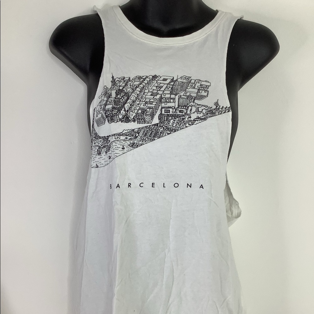 Nike Tee Tank Top Barcelona Run Workout Rare